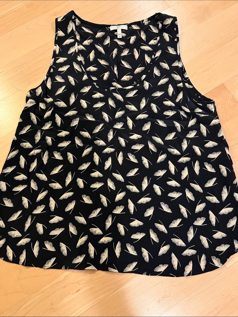 Joie 100% Silk Black Feather Print Tank Top